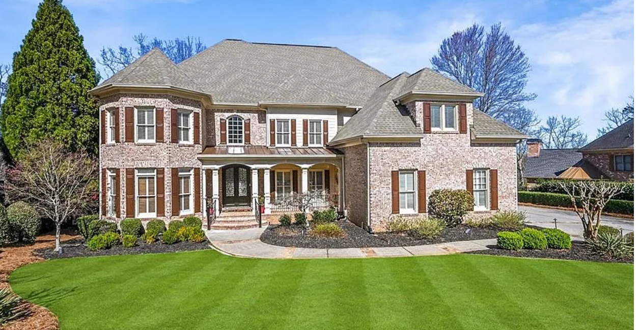 Luxe Estate in John’s Creek